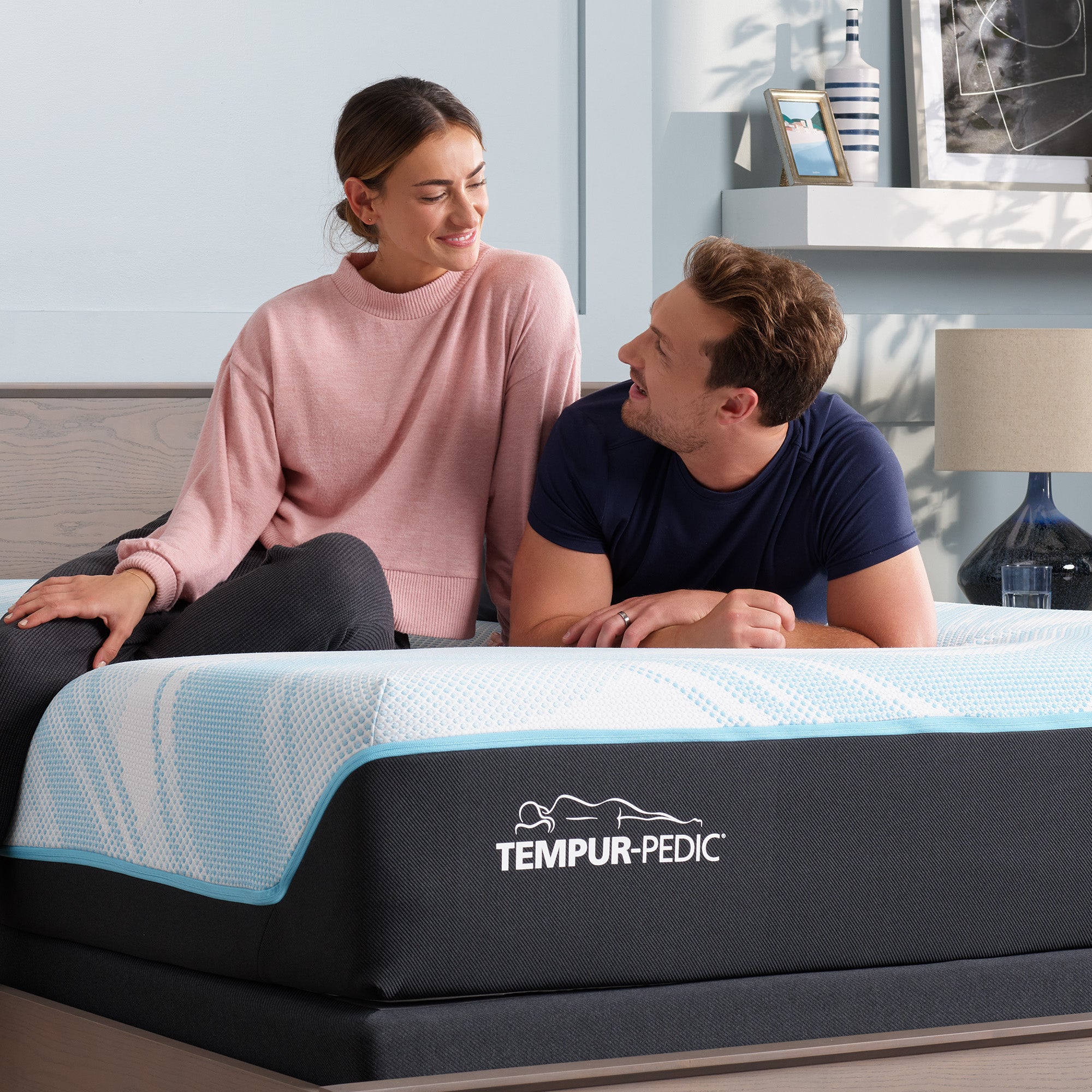 Tempur-Pedic® LuxeBreeze® - Firm